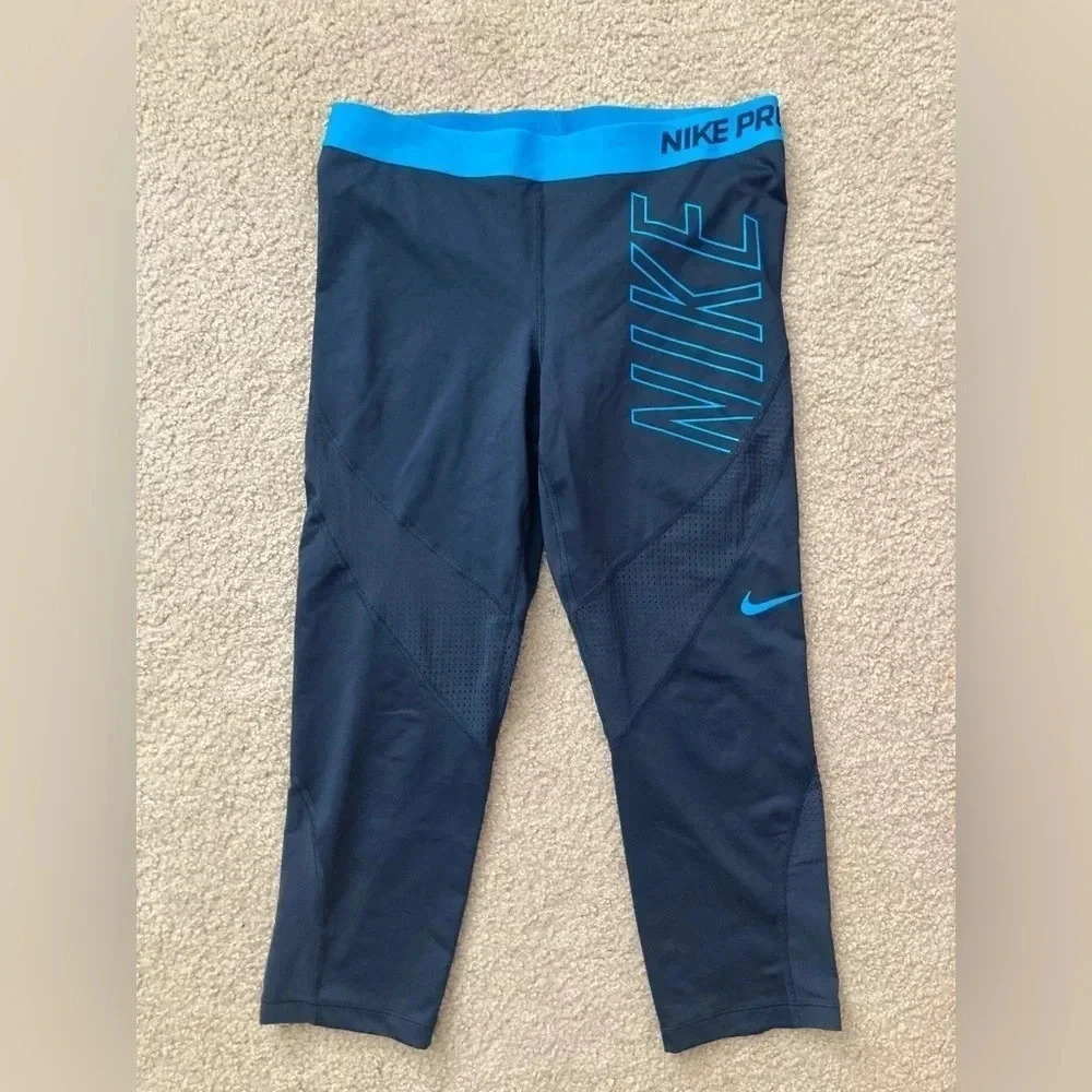 Nike Pro Hypercool Cropped Leggings Size Large Blue